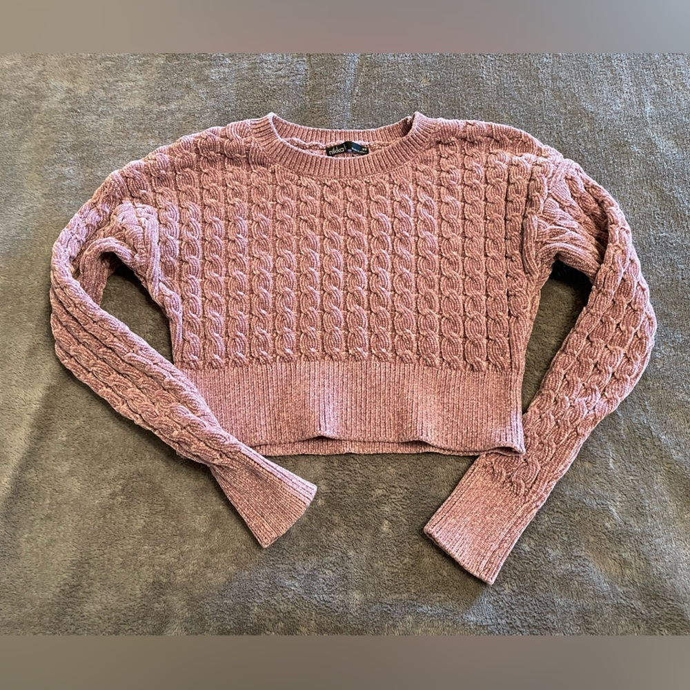 Nikka K Long Sleeved Knit Crop Sweater